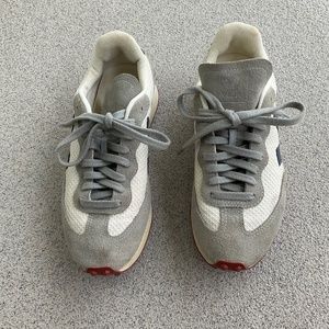 Veja Sneakers